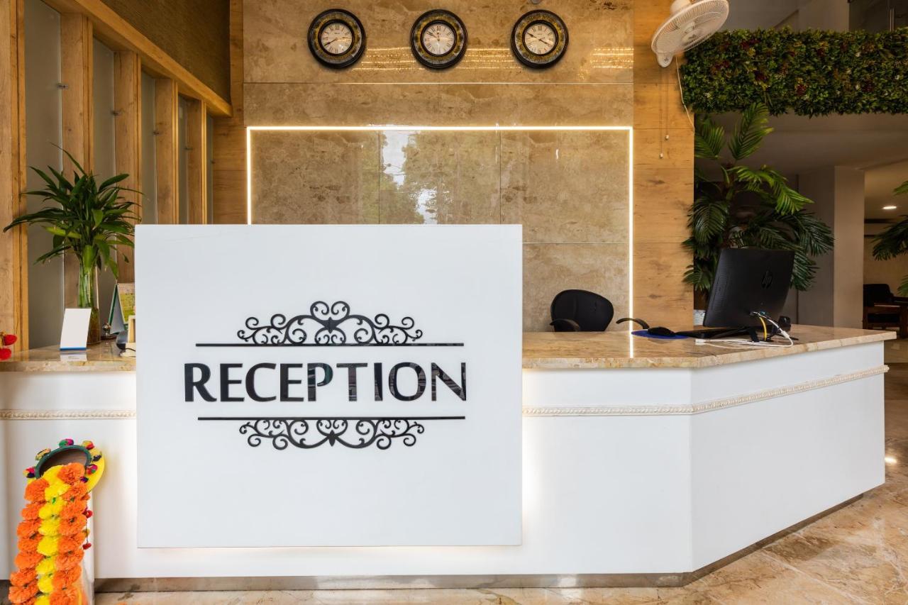 Capital O 47403 Hotel Manjeet Bhopal Exterior photo