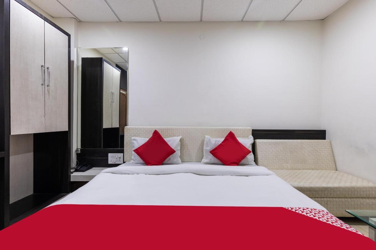 Capital O 47403 Hotel Manjeet Bhopal Exterior photo