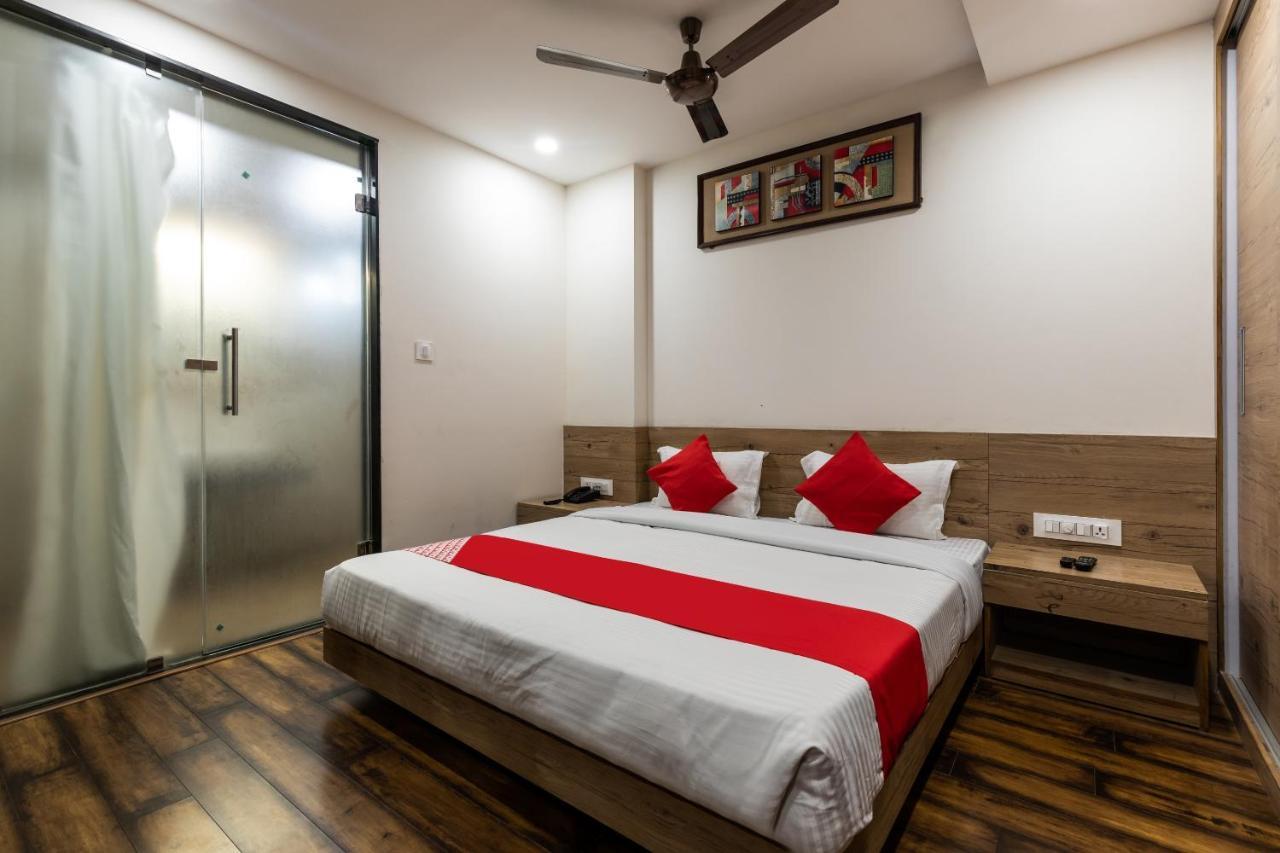 Capital O 47403 Hotel Manjeet Bhopal Exterior photo